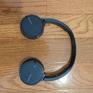 Sony WH-CH500 wireless headphones
